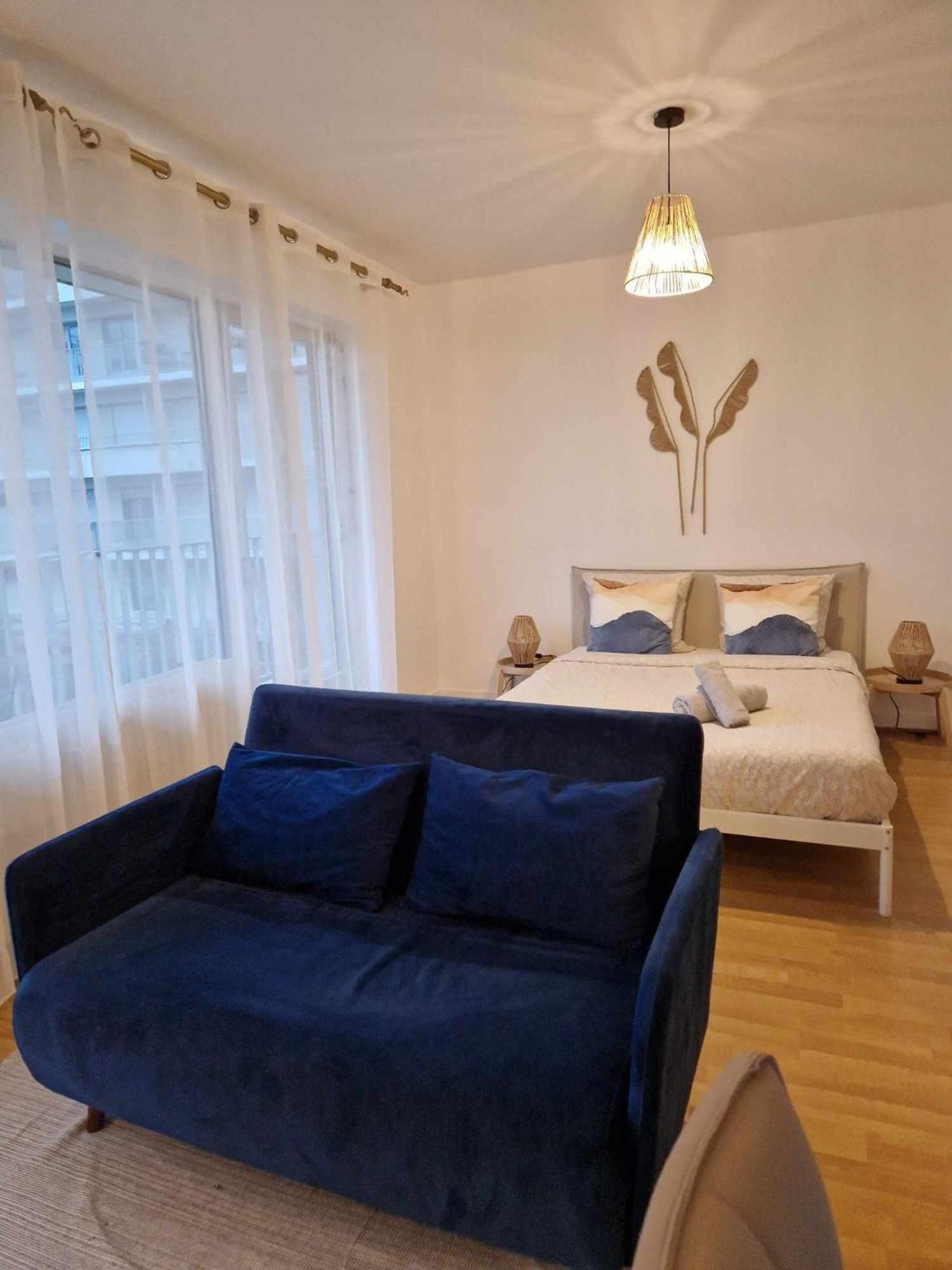 Au Havre Des Sacres - Balcon - Proximite Centre Apartamento Reims Exterior foto